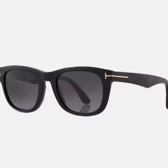 Tom Ford Smoke Gradient Square Unisex Sunglasses NEW - Picture 1 of 5
